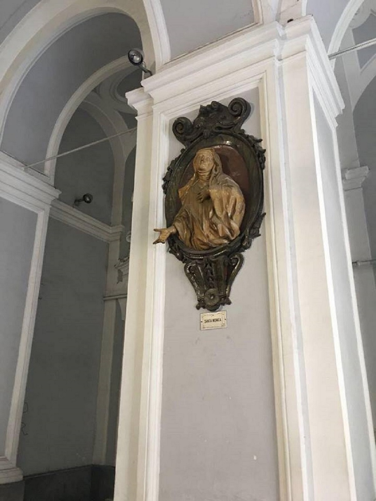Ospedale Cardinale Ascalesi, Napoli (7).jpg